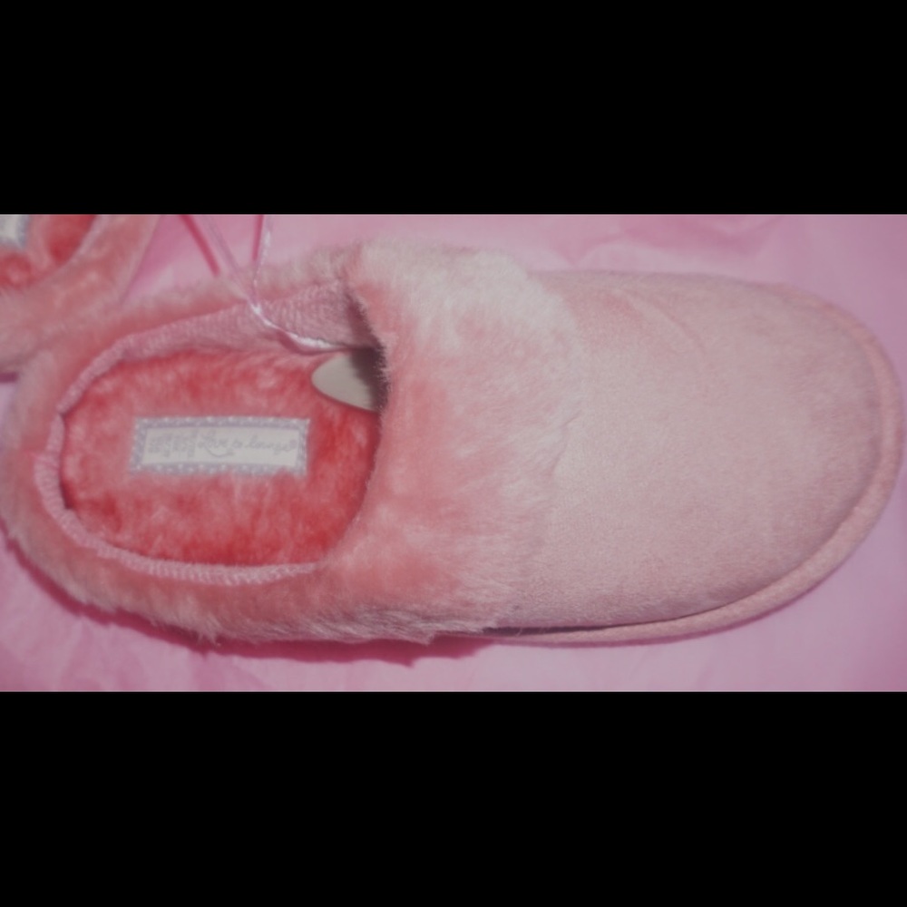 Plush slippers! 👑